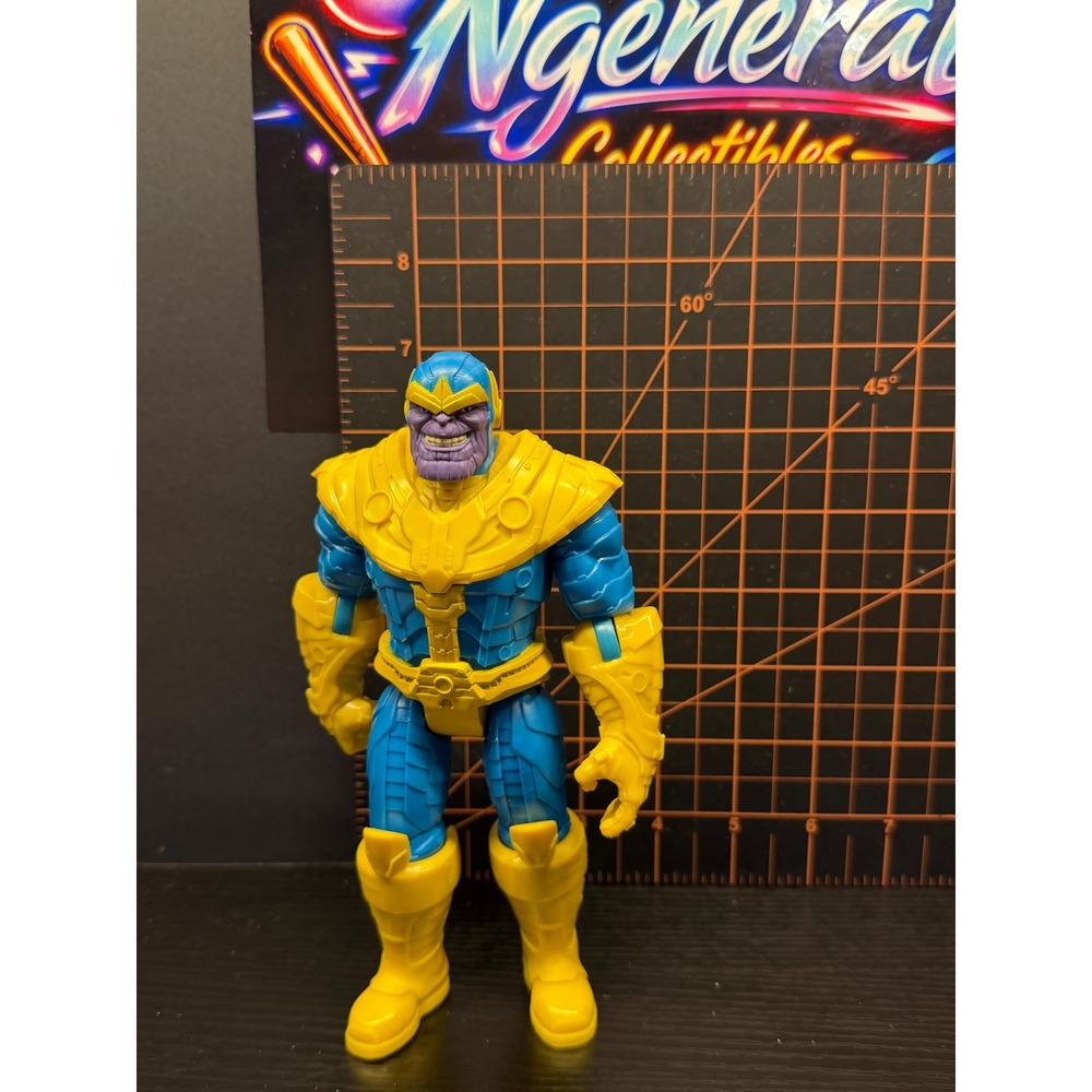 Marvel Thanos Action Figure Hasbro 2021 Blue Yellow Armor Comic Villain 7 Inch